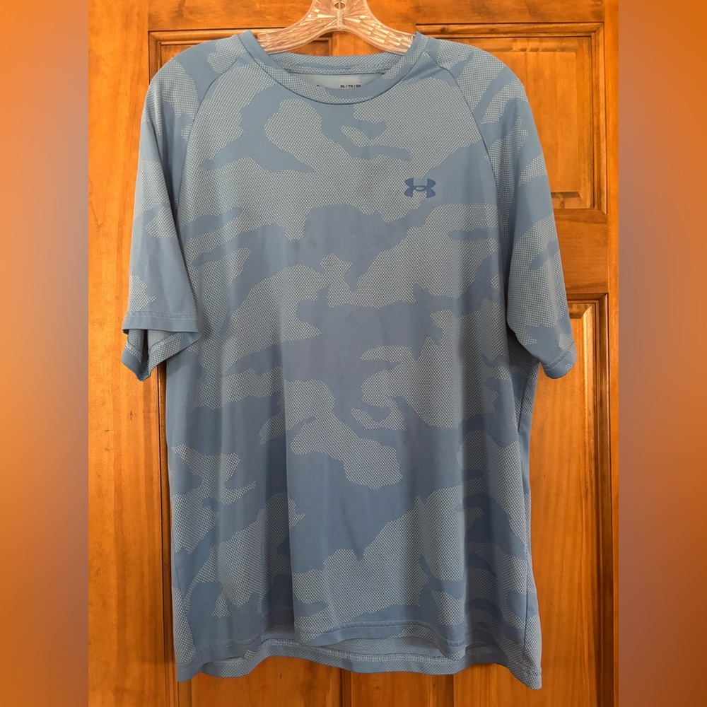 Under Armour Men's Short Sleeve Blue-Gray Camo Tee